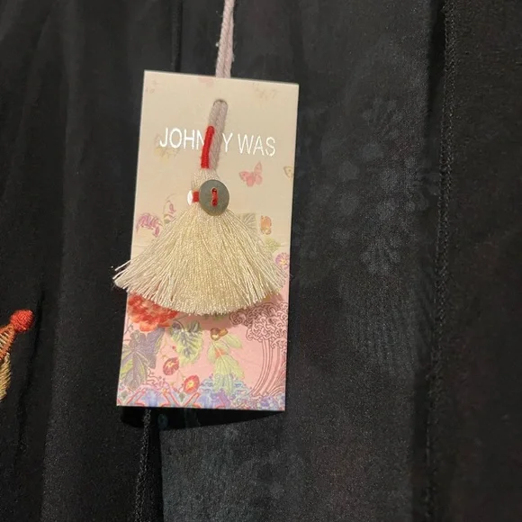 Johnny Was NWT Black Floral Cape - Picture 9 of 13